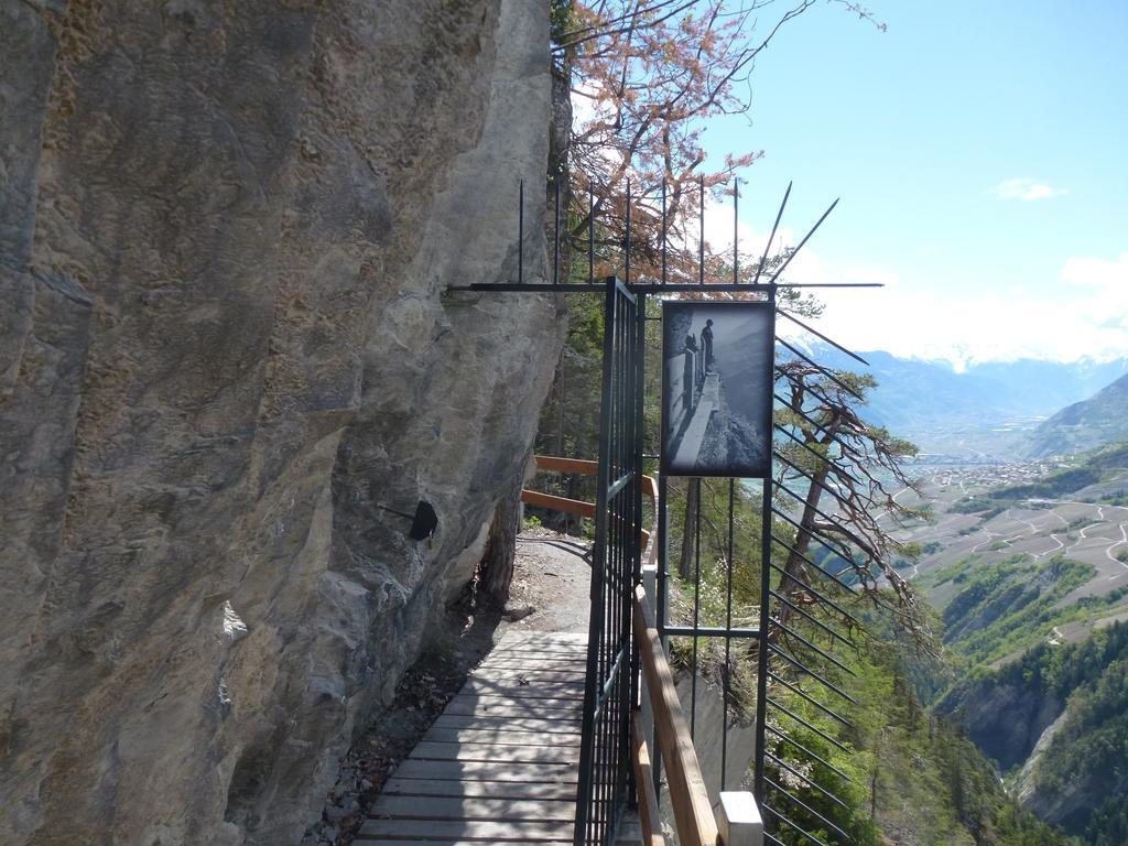 Bnb Valais - By La Sittelle Grimisuat Extérieur photo